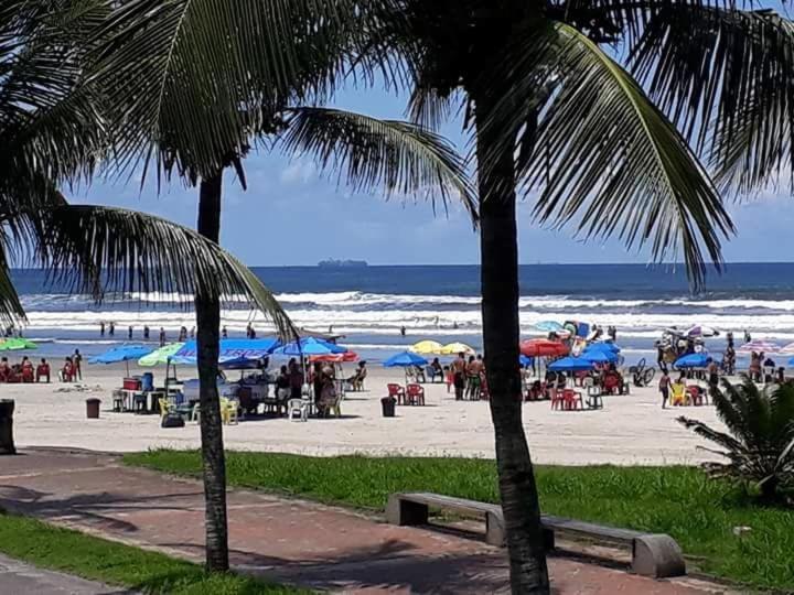 Apartmán Frente Mar Piscina Churrasqueira Wifi Garagem Portaria 24Hs Solemar Exteriér fotografie
